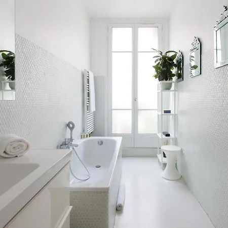 Boulevard Saint Martin By Onefinestay * Paris