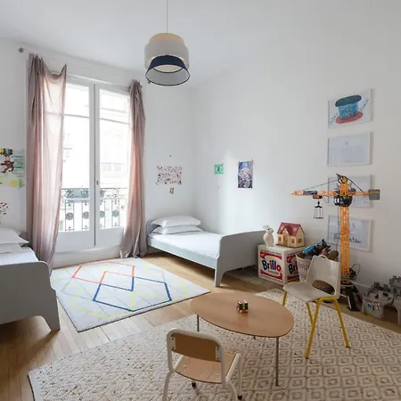 Boulevard Saint Martin By Onefinestay Apartmán